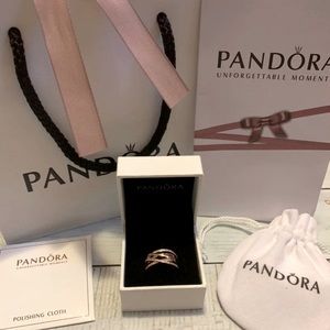 Pandora Sparkling & Polished Lines Rose Gold Ring